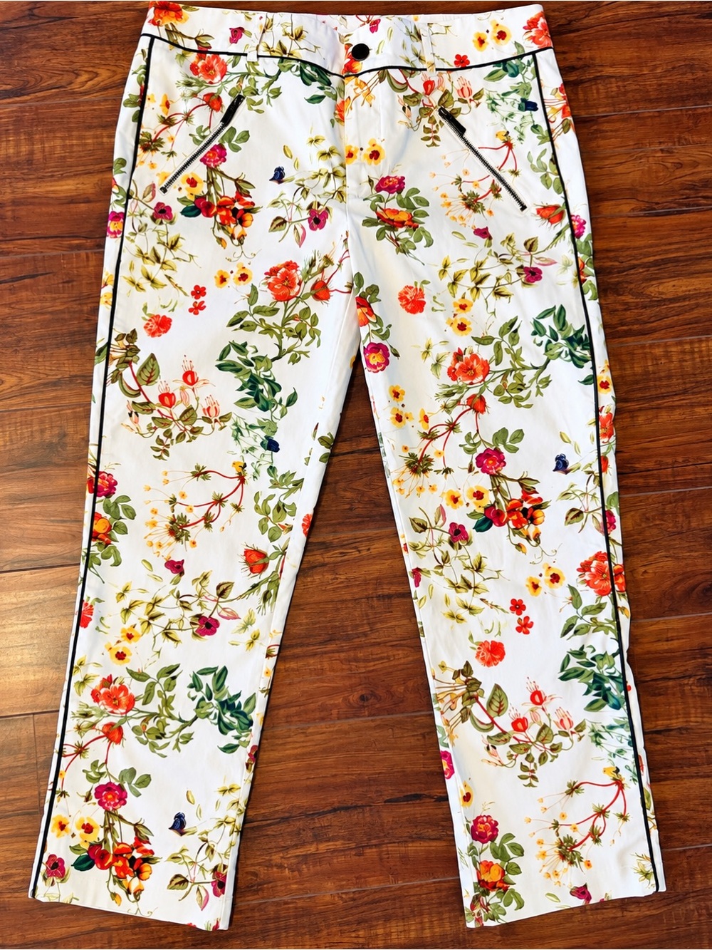 Disney Alice Through the Looking Glass Floral Pants Size 2 Designer Collection
